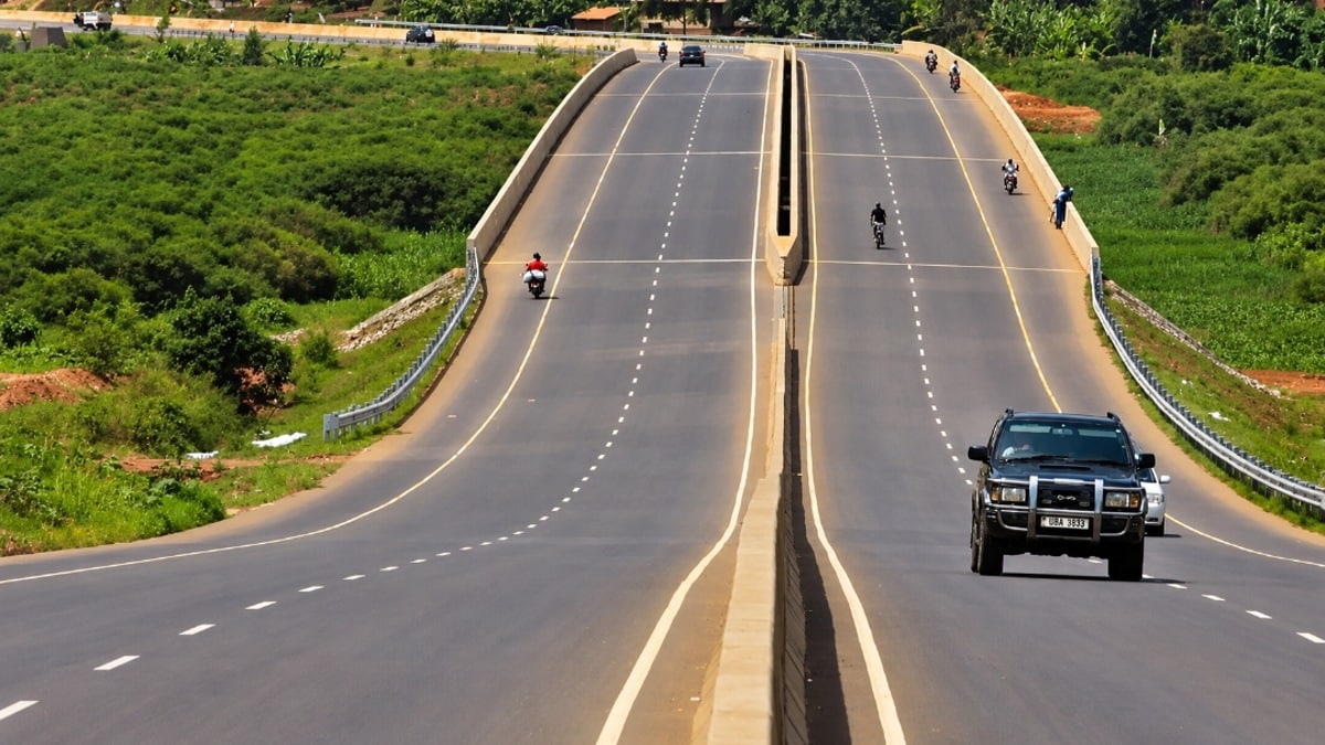Deadlines Directed for Margalla Road Extension and Sangjani Interchange Projects