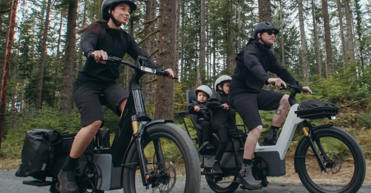 Lemmo 3 longtail electric cargo bike with semi-solid state battery